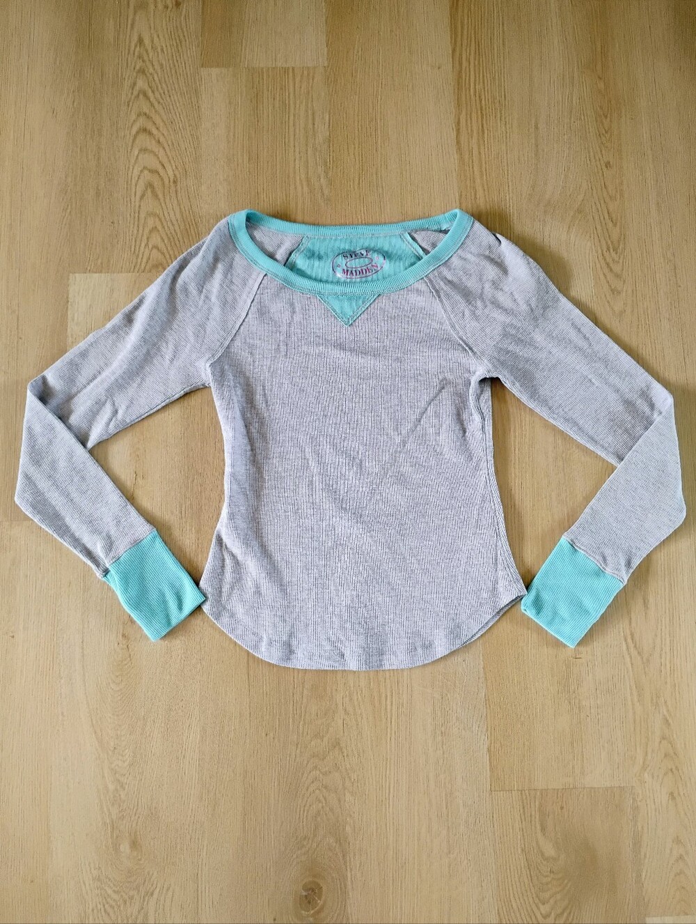 Steve Madden Light Gray Top with Mint Accents And Thumbholes